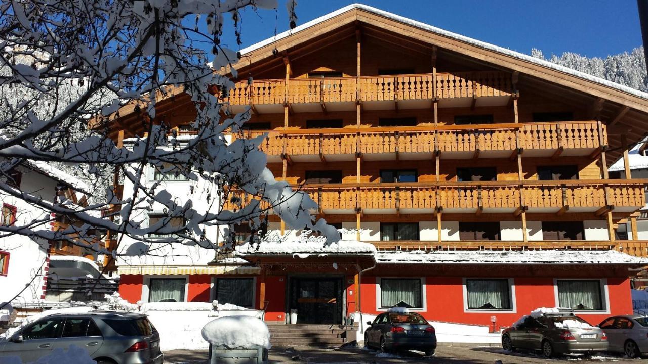 Hotel Engel カナツェーイ エクステリア 写真